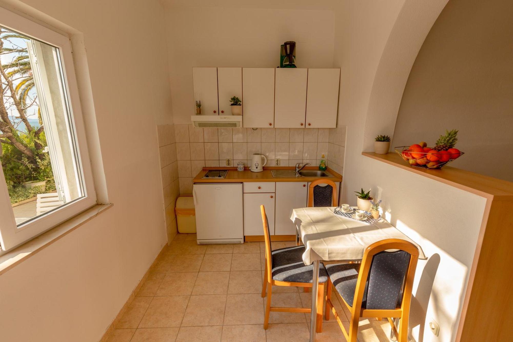 Apartmani Maja Tucepi Bagian luar foto