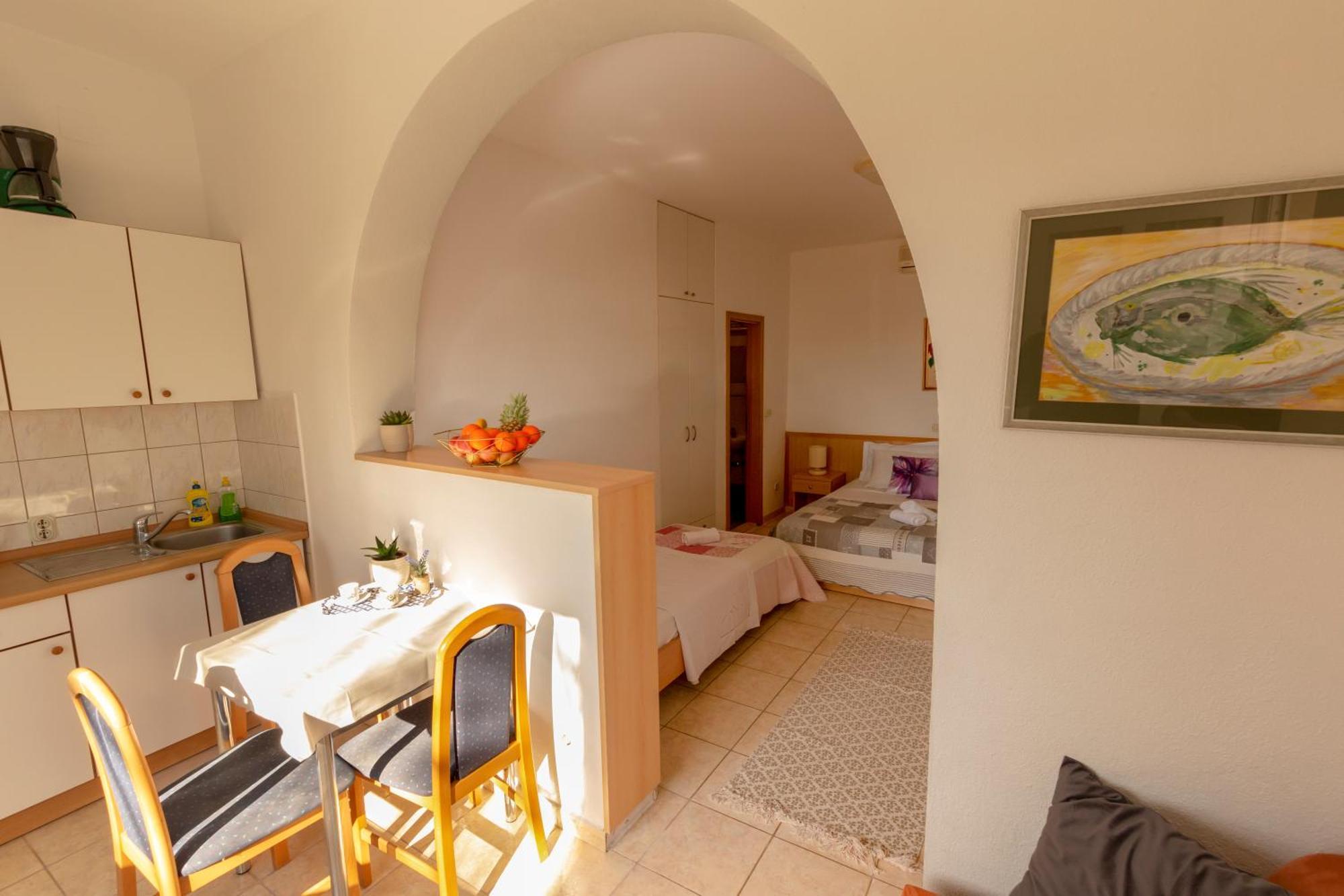 Apartmani Maja Tucepi Bagian luar foto